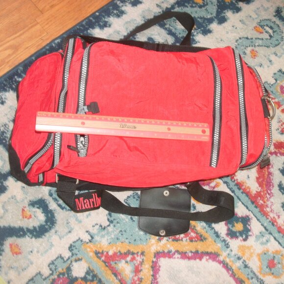Vintage Collectible 90s Marlboro Unlimited Red & Black Duffel Bag Multi Pockets - Picture 5 of 8